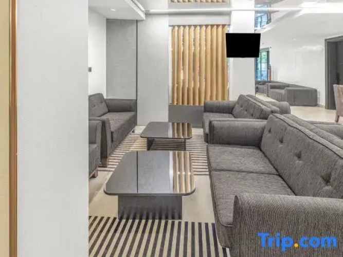 Tide' Hotels And Resorts Ltd