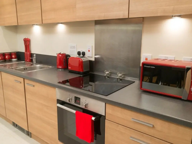 Royal Limehouse Apartment
