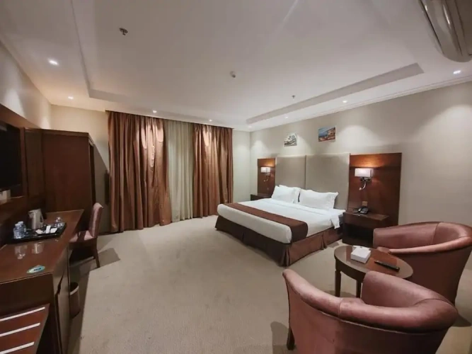 Deluxe Suite