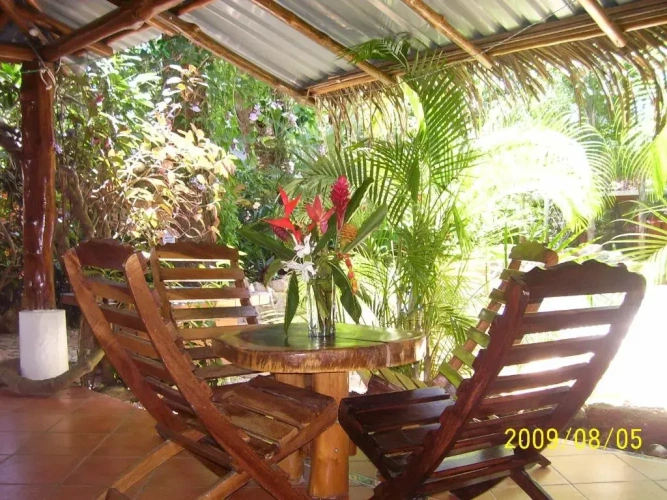 2 Bedrooms Cottage