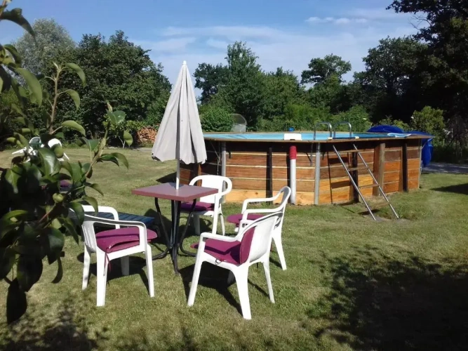 2 Bedrooms Cottage