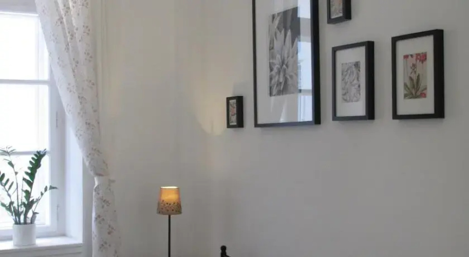 Gold Street Apartment