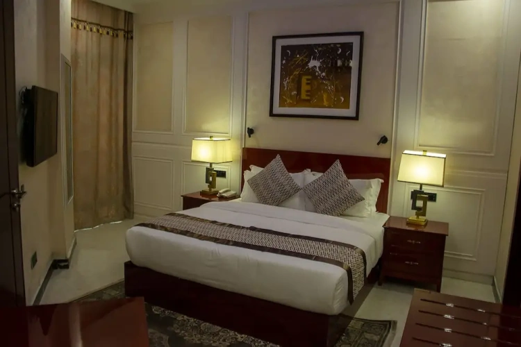 Executive Double Suite with city view