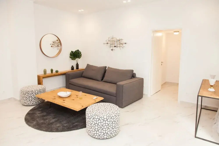 Luxurious Apartment in Athens Downtown