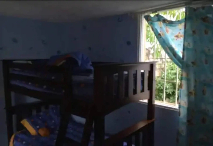 3 Bedrooms Standard Family room