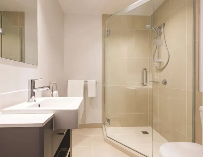 2 Bedrooms Quadruple Apartment with balcony