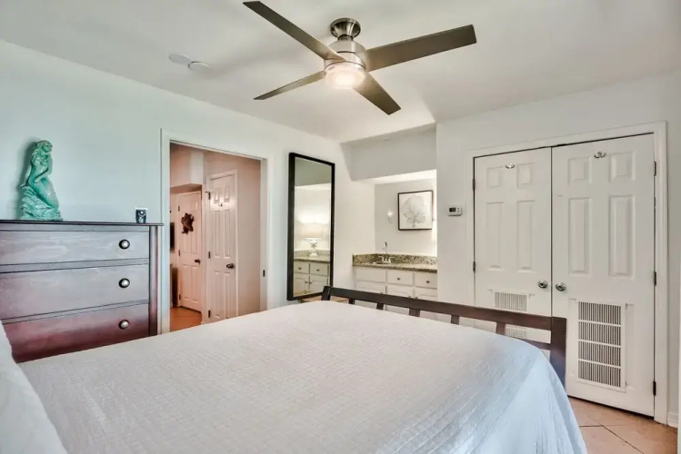 Waterside Dreams Beachfront Newly Remodeled