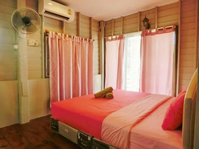 Standard room with city view