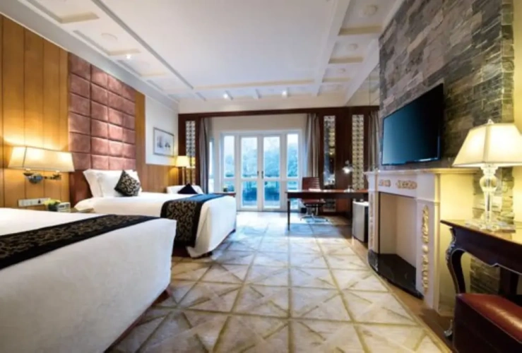 Deluxe Twin room with mountain view