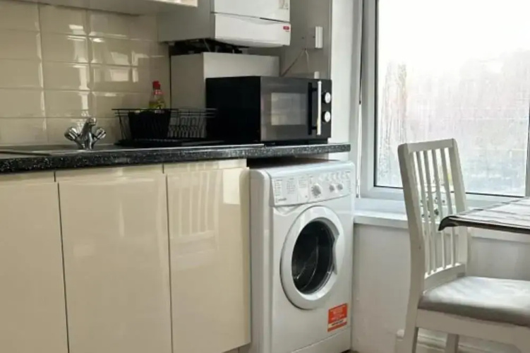 1 Bedroom Apartment - Central, Free Parking