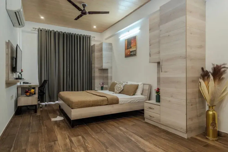 Stay Studio Hotel & Residences