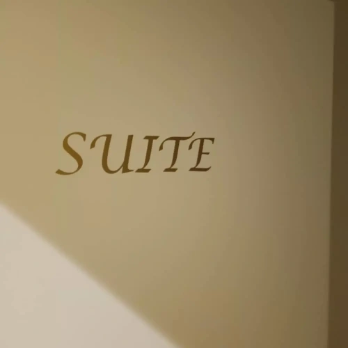 Royal room