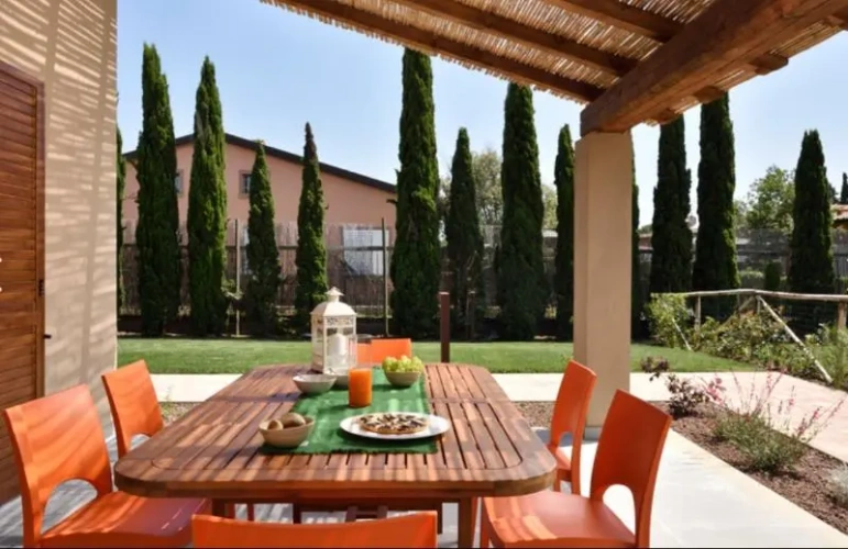 2 Bedrooms Double Villa