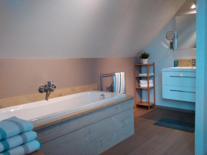 3 Bedrooms Cottage
