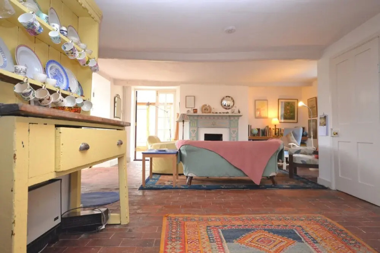 Downgate Villa, Petersfield 489346