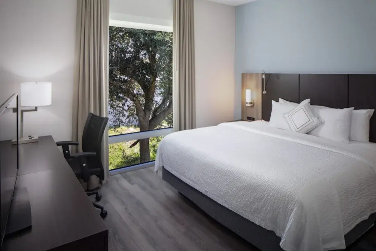 Star Suites: An Extended Stay Hotel