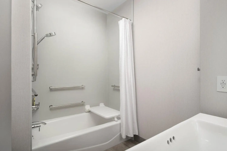 1 Bedroom Double Suite