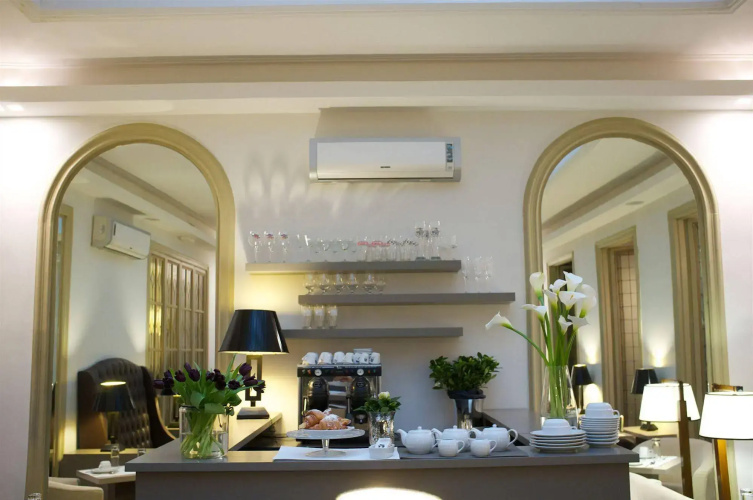 Piazza Farnese Luxury Suites