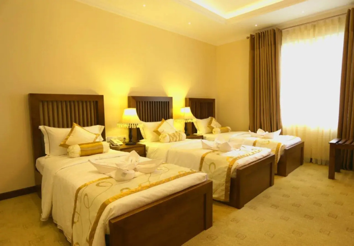Serene King S Villa