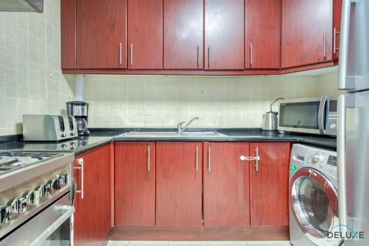 Restful 1BR at Mediterranean Discovery Gardens by Deluxe Holiday Homes - Image 10