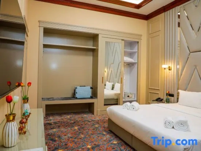 Deluxe Double Suite