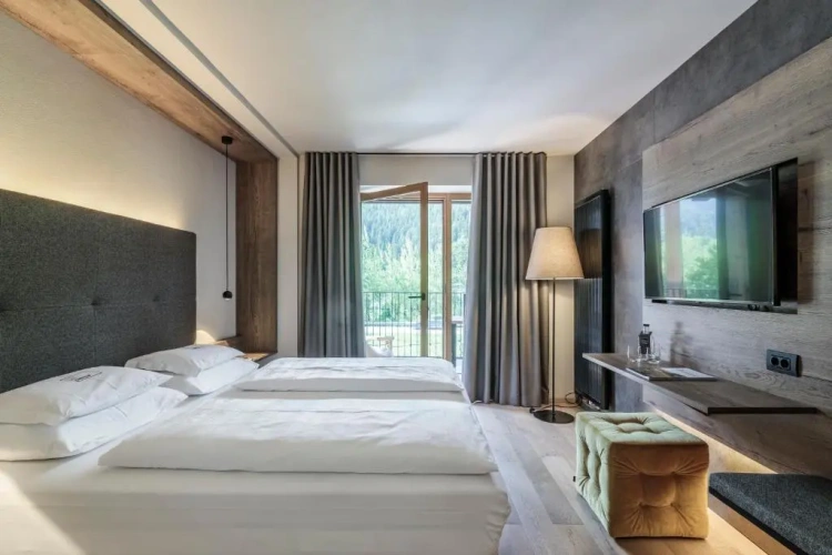 Standard Double room with balcony