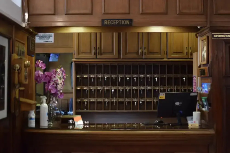 Hotel Ambassador