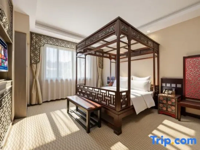 2 Bedrooms Villa