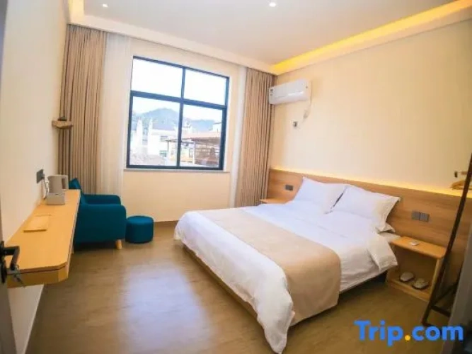 Standard Double room with view