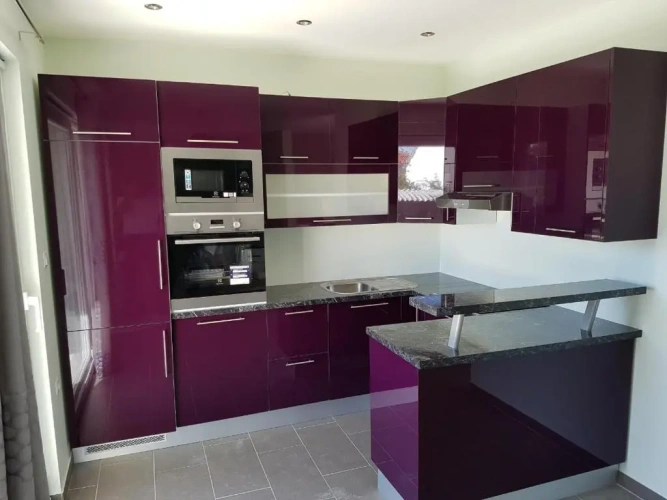 3 Bedrooms Apartment