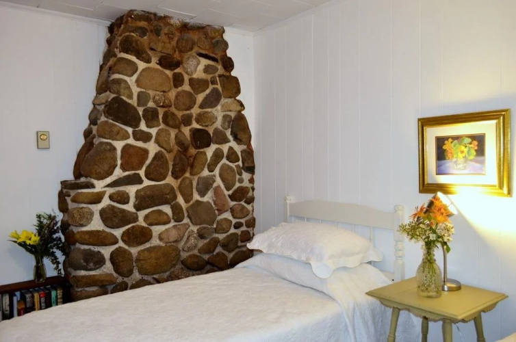 Still Point Lodge & Cottages