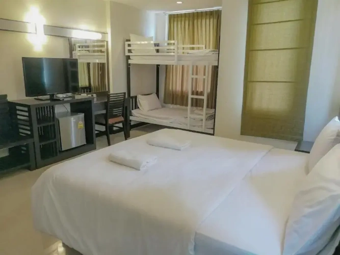 Standard Quadruple room