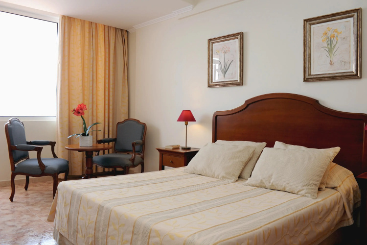 Hotel Ocean Gardens