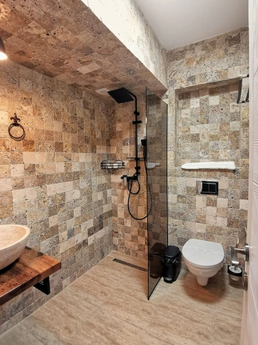 Standard Double room with city view