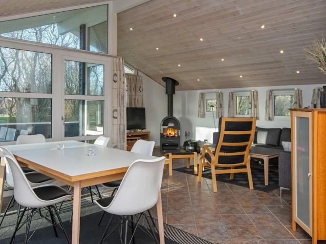 6 Person Holiday Home in Hemmet-by Traum