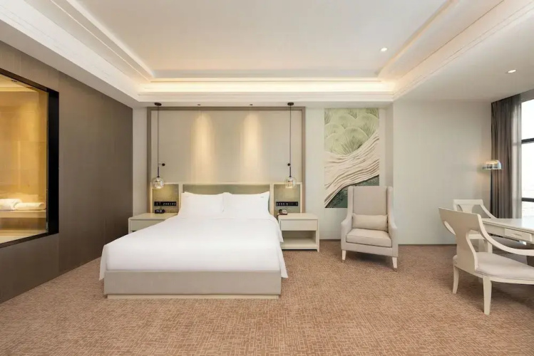 Jianhu by IHG
