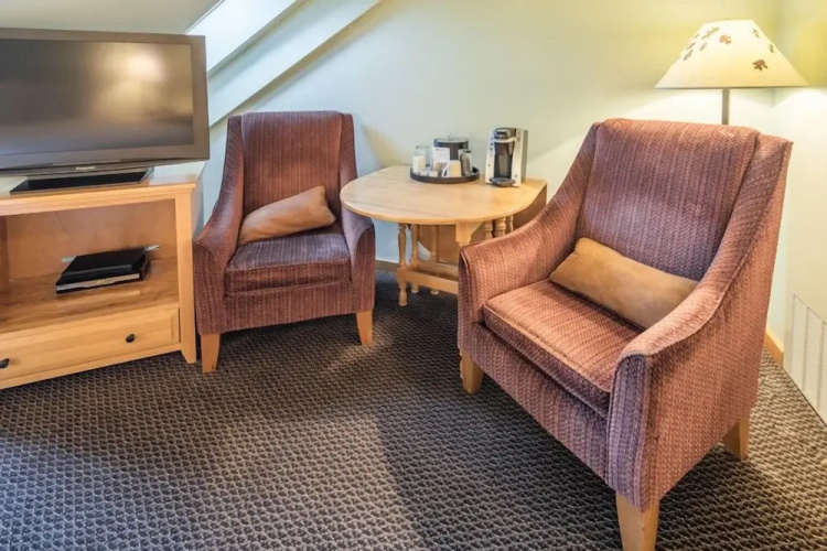 Sugarloaf Mountain Hotel