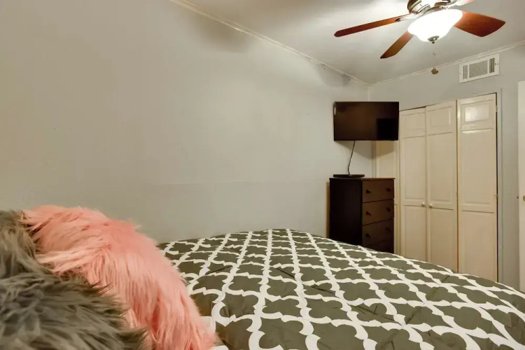 Waterfront Corpus Christi Escape w/ Pool Access!