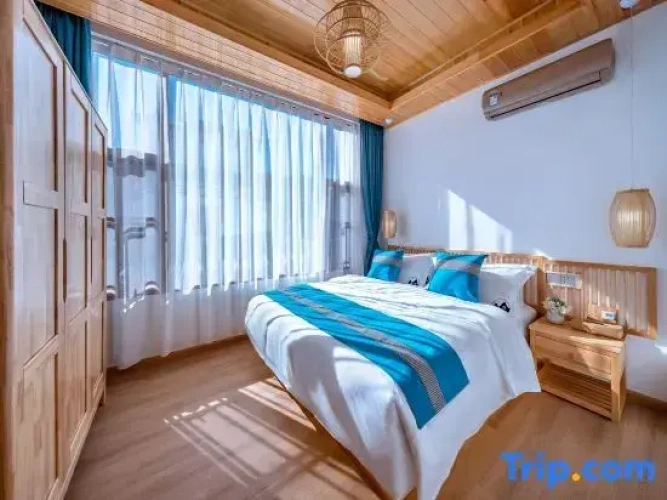 2 Bedrooms Suite