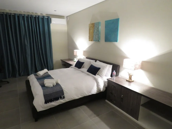 2 Bedrooms Executive Apartment with garden view