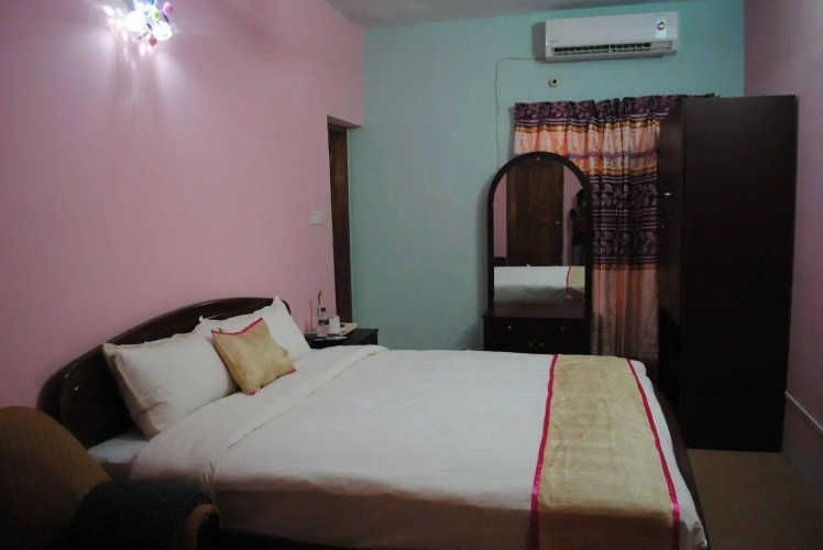 Dhaka Premier Hotel