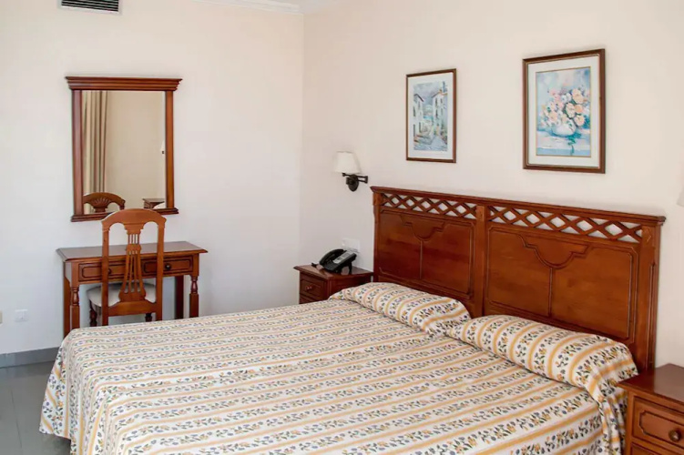 Nerja Bahía Apartamentos