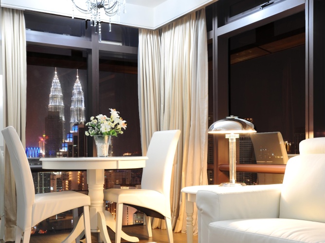 Double Suite