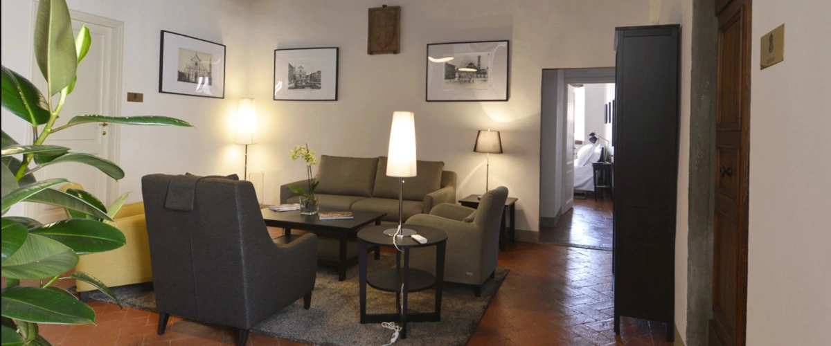 Standard Twin room with city view