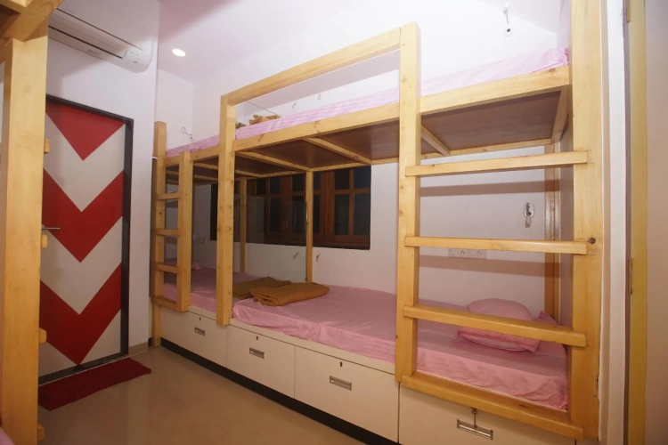 Bed in Dorm (female dorm)