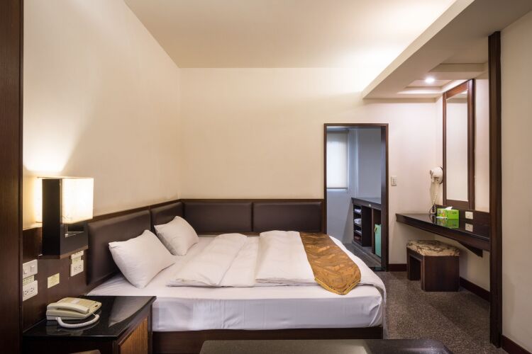 Twinstar HotelOver view