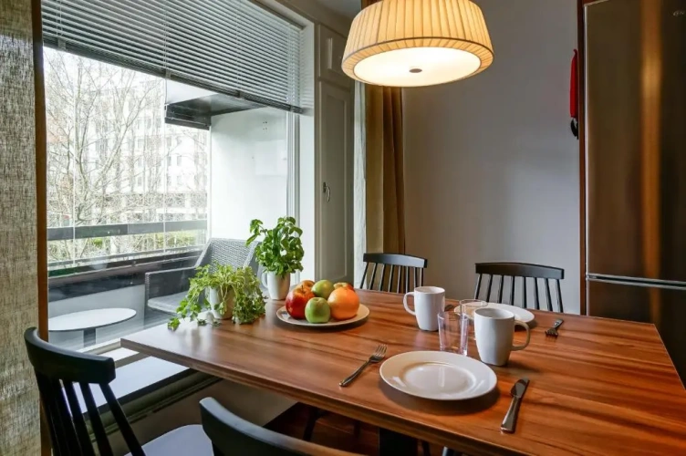 1 Bedroom Apartment