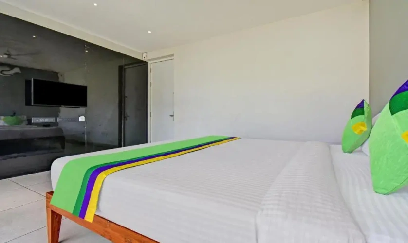 Deluxe Single room