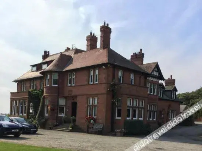 Sandhill House