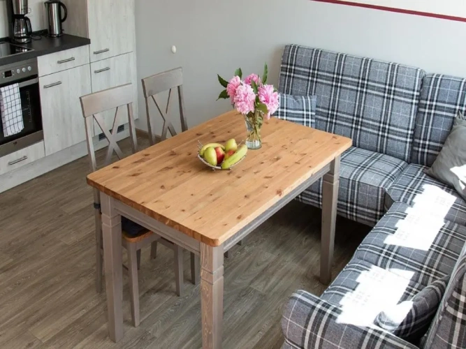3 Bedrooms Apartment